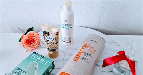 infografika o vplyve zložiek šampónov na vlasy