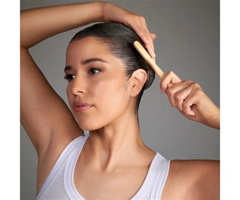 Uhladenie krepovitých vlasov