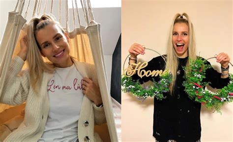 Šťastná klientka so svojim novým účesom