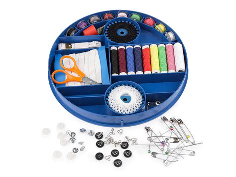 Základné materiály a pomôcky na šitie sliepočky