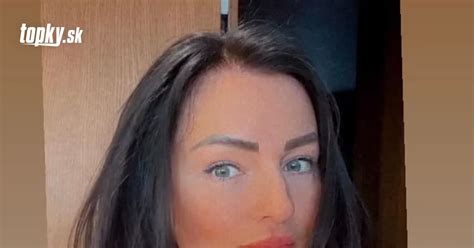 Šťastná zákazníčka po návšteve kaderníctva