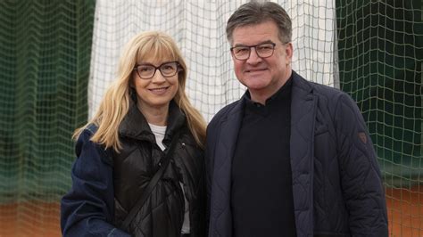 Jarmila Lajčáková Hargašová so svojím manželom Miroslavom Lajčákom