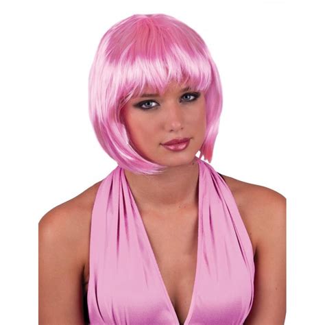 ružová parochňa s rovným strihom a cestičkou