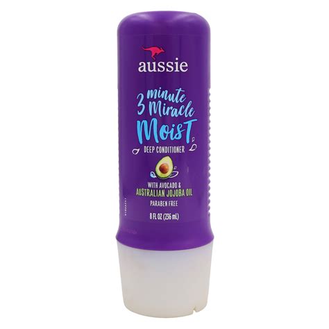 Fľaša šampónu Aussie Miracle Moist s makadámiovým olejom