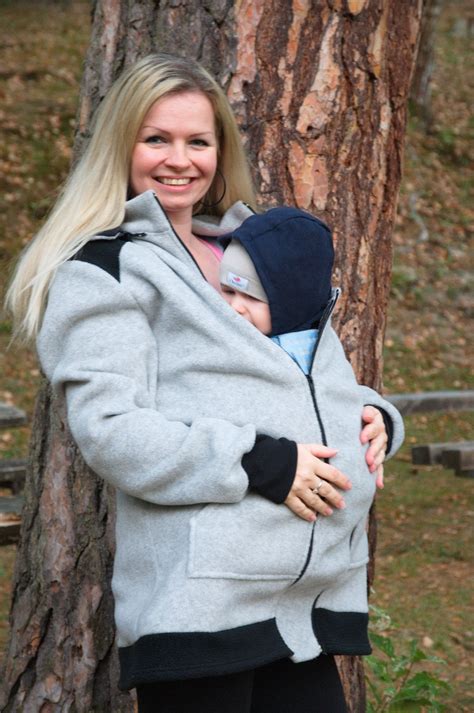 Nosiaca mikina a doplnky