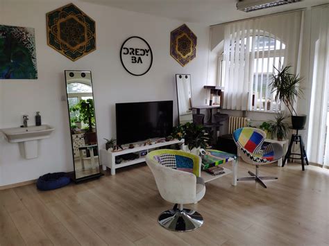 Tím a interiér štúdia DREDY BA