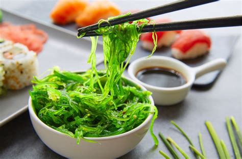 Morské riasy a ich benefity pre vlasy