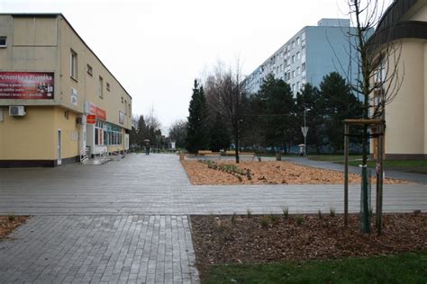 Exteriér NEWAY Salónu Prievidza na ulici Ivana Krasku