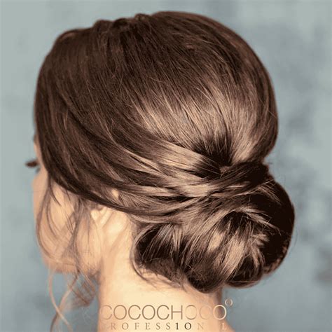 moderný elegantný drdol pre mladé ženy