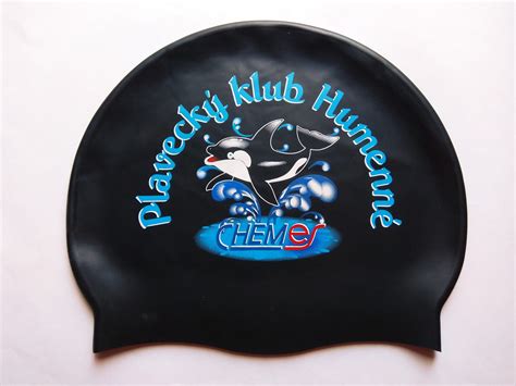 Porovnanie materiálov plaveckých čiapok: Silikón vs. Latex