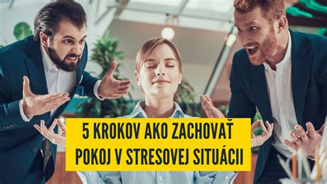 Žena v stresovej situácii s rozliatym nápojom
