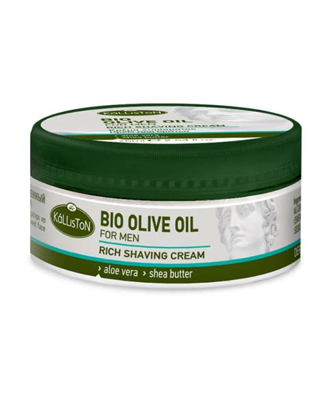 Porovnanie mydla a krému na holenie