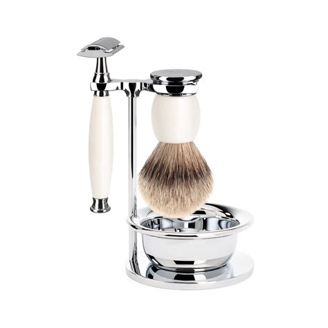 Nástroje na mokré holenie: štetka a miska