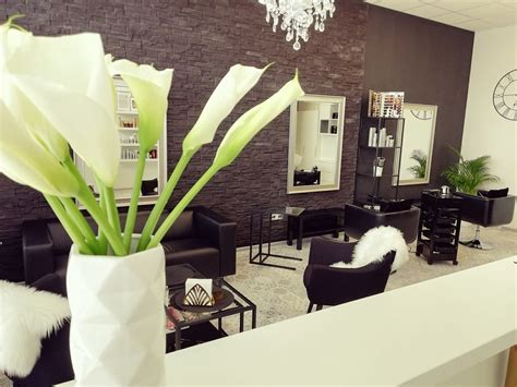 Interiér salónu Escape Hair Studio Pezinok