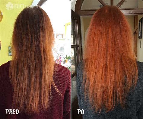 nanesená henna na vlasoch pod igelitovou čiapkou