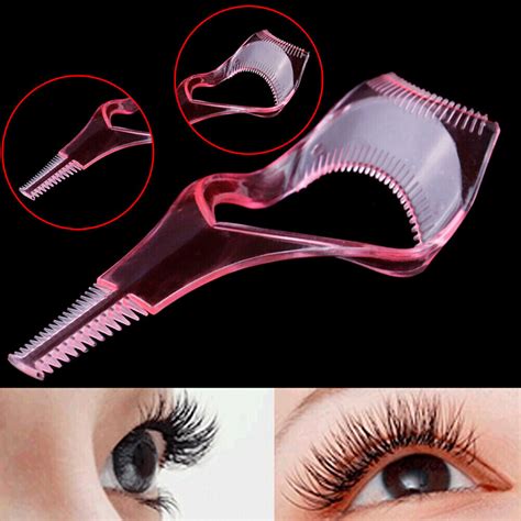 Detail kefky maskary pre precíznu aplikáciu