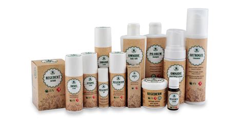 Rôzne druhy kozmetiky pre holenie a depiláciu žien