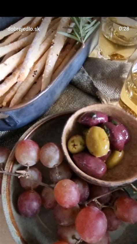 Príprava prírodného zosvetľovača z citróna