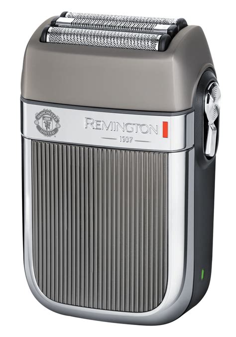 Holiaci strojček Remington Manchester United s klubovým logom