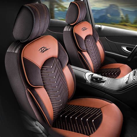 Detailný pohľad na kvalitné autopoťahy v interiéri vozidla Škoda Octavia