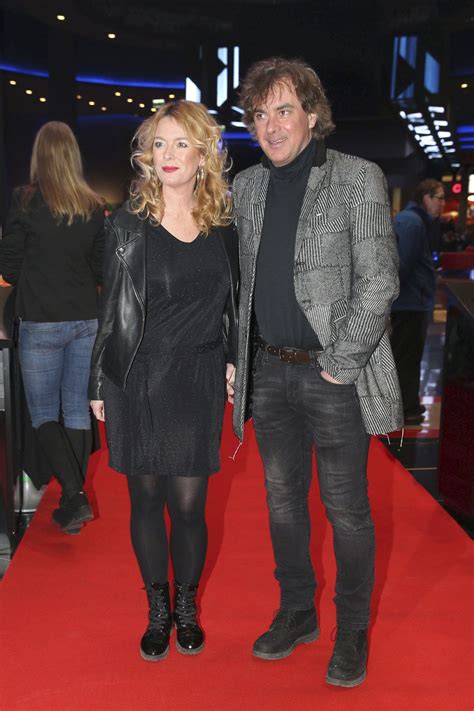 Lucie Benešová a Tomáš Matonoha s rodinou