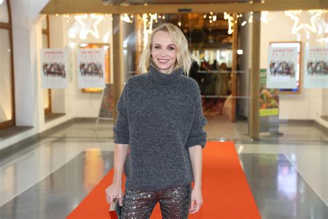 Herečka Jana Plodková v rôznych účesoch