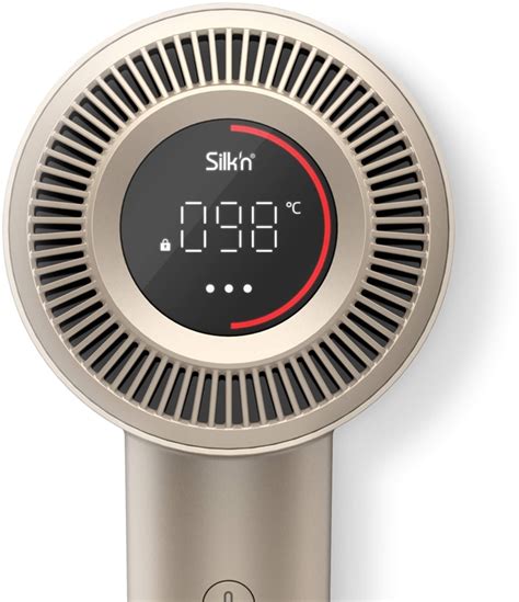 Detail nastavenia teploty na digitálnom displeji kulmy