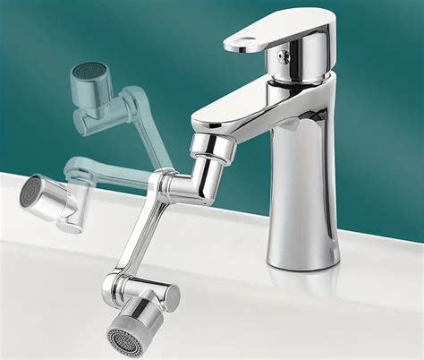 lesklé chromové batérie v kúpeľni