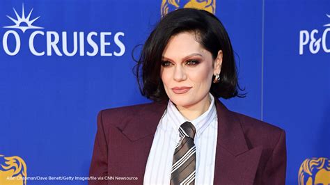 Jessie J s dvojfarebným melírom