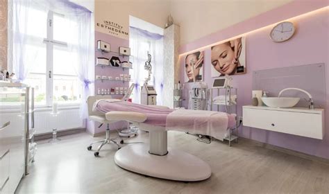 Kozmetický salón s profesionálnou úpravou obočia