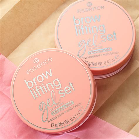 Balenie produktu Essence Brow Lifting Gél Set